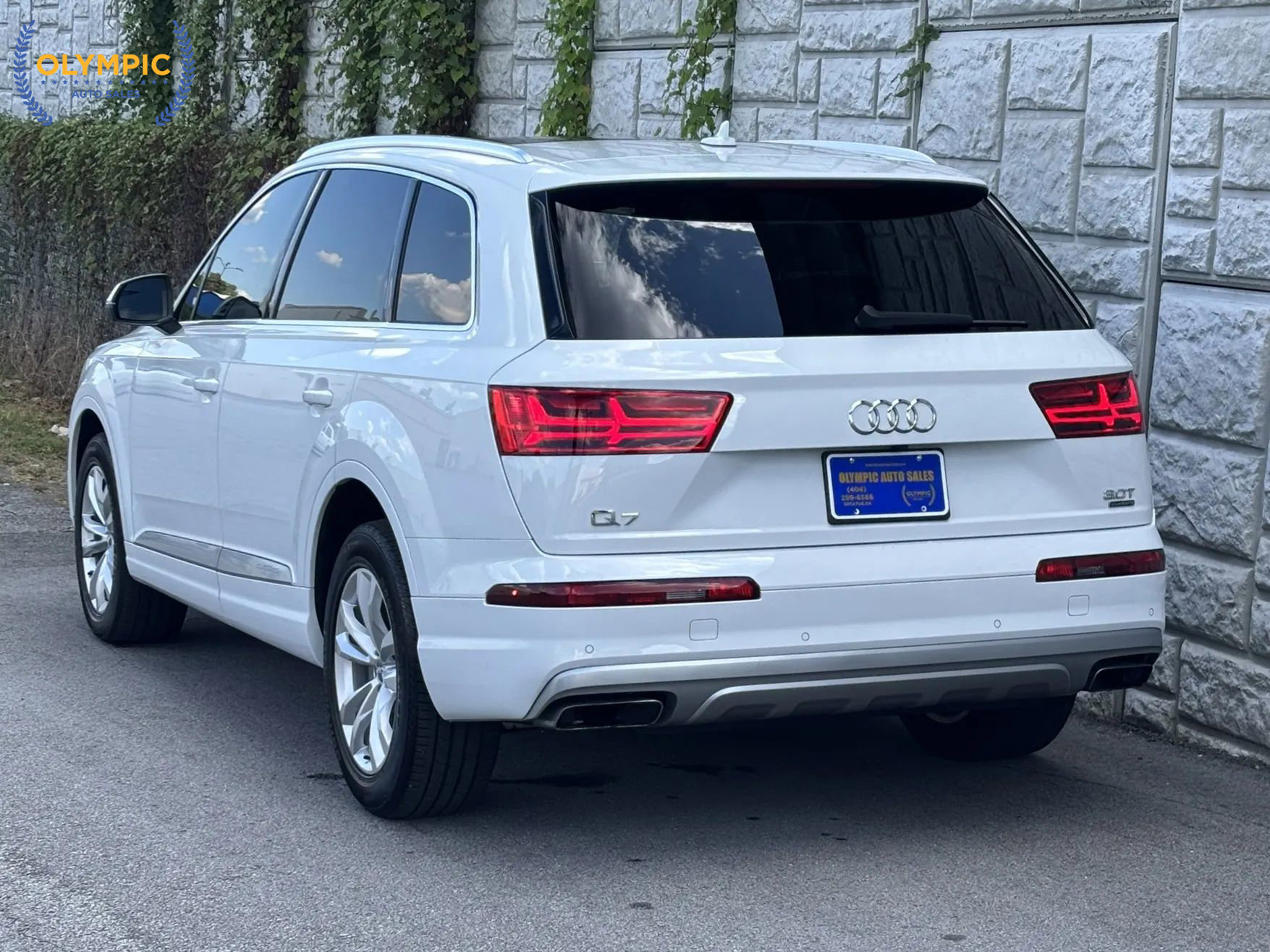 Used 2017 Audi Q7 3.0T Premium Plus image 4
