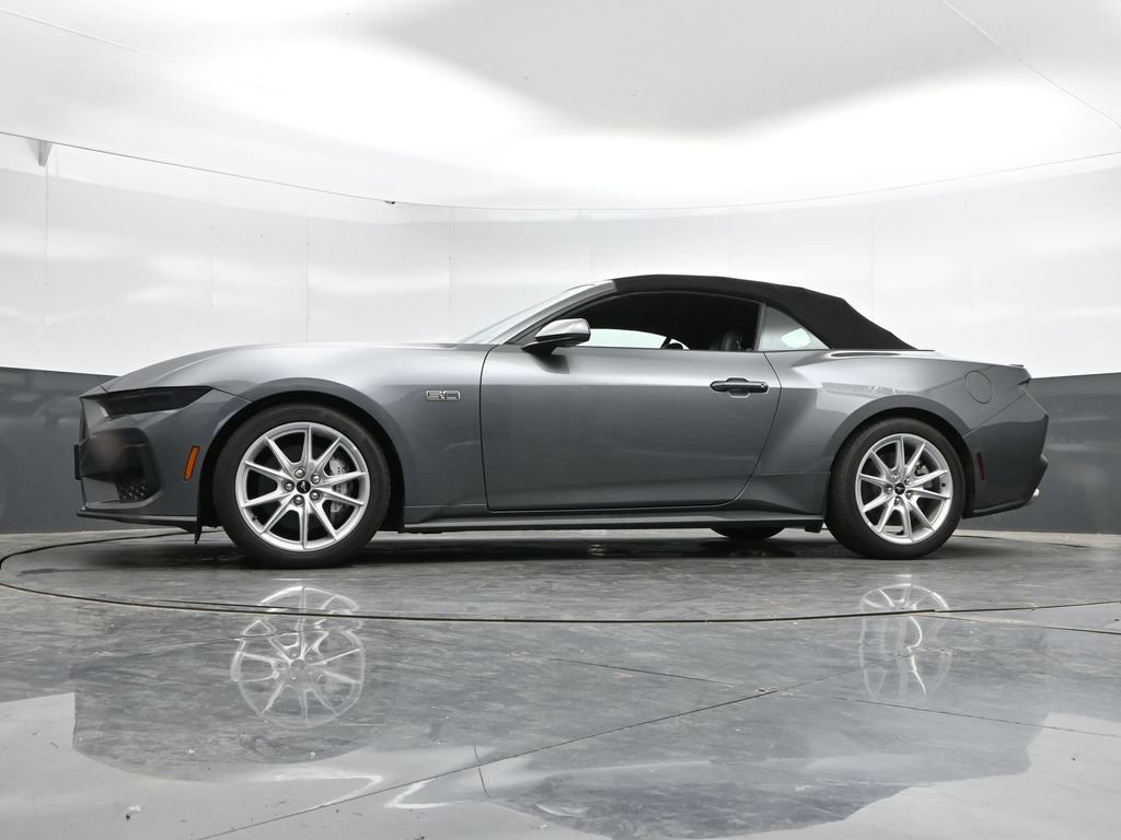 Used 2025 Ford Mustang GT Premium RWD image 46