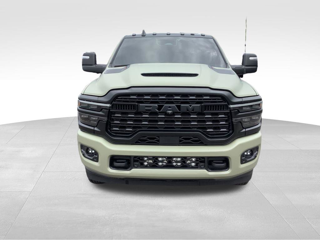Certified 2026 RAM 3500 Limited AWD/4WD image 9