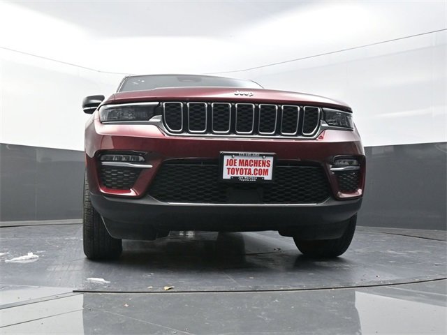 Used 2025 Jeep Grand Cherokee Limited w/ MOPAR Finishing Package image 28