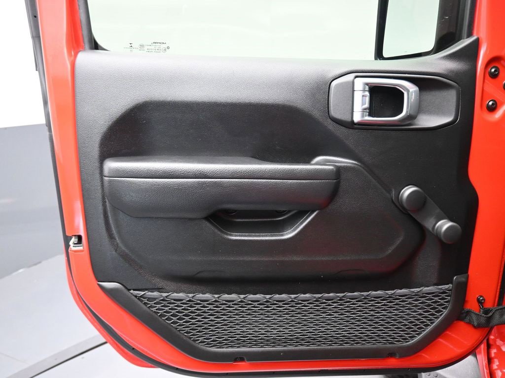 Used 2022 Jeep Wrangler Sport image 9