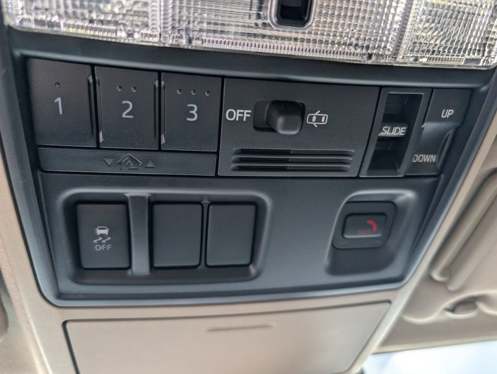 Used 2023 Toyota 4Runner SR5 Premium w/ Moonroof Package RWD image 12