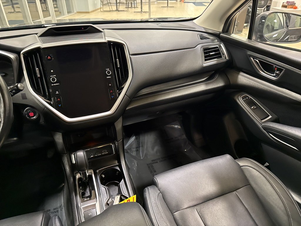 Used 2023 Subaru Ascent Limited image 21