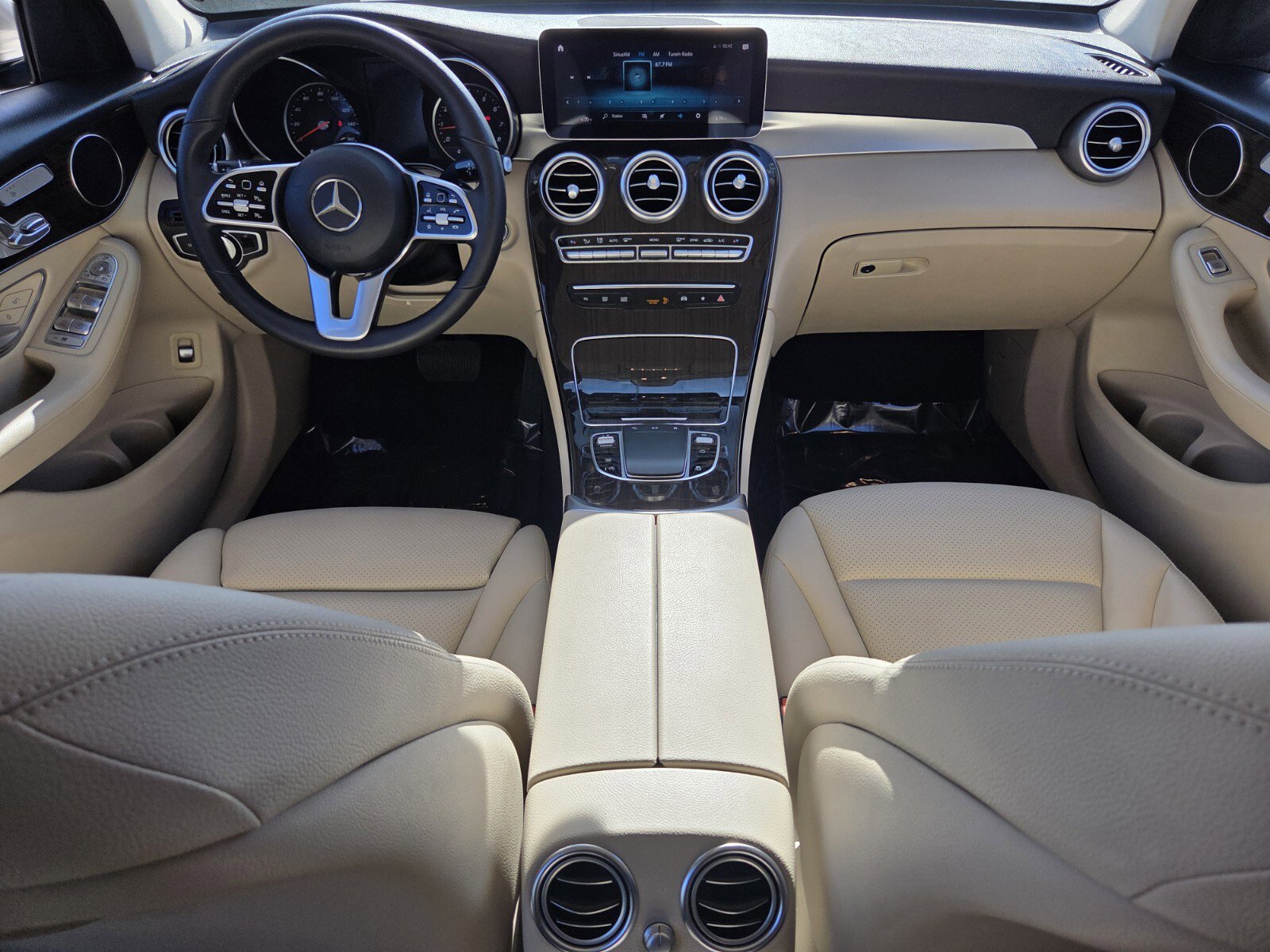 Used 2020 Mercedes-Benz GLC 300 image 13