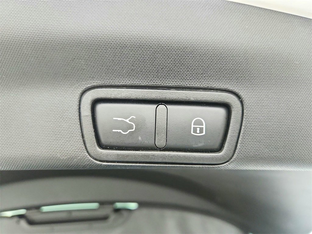 Used 2018 Alfa Romeo Stelvio Sport w/ Quick Order Package 22J Sport image 32