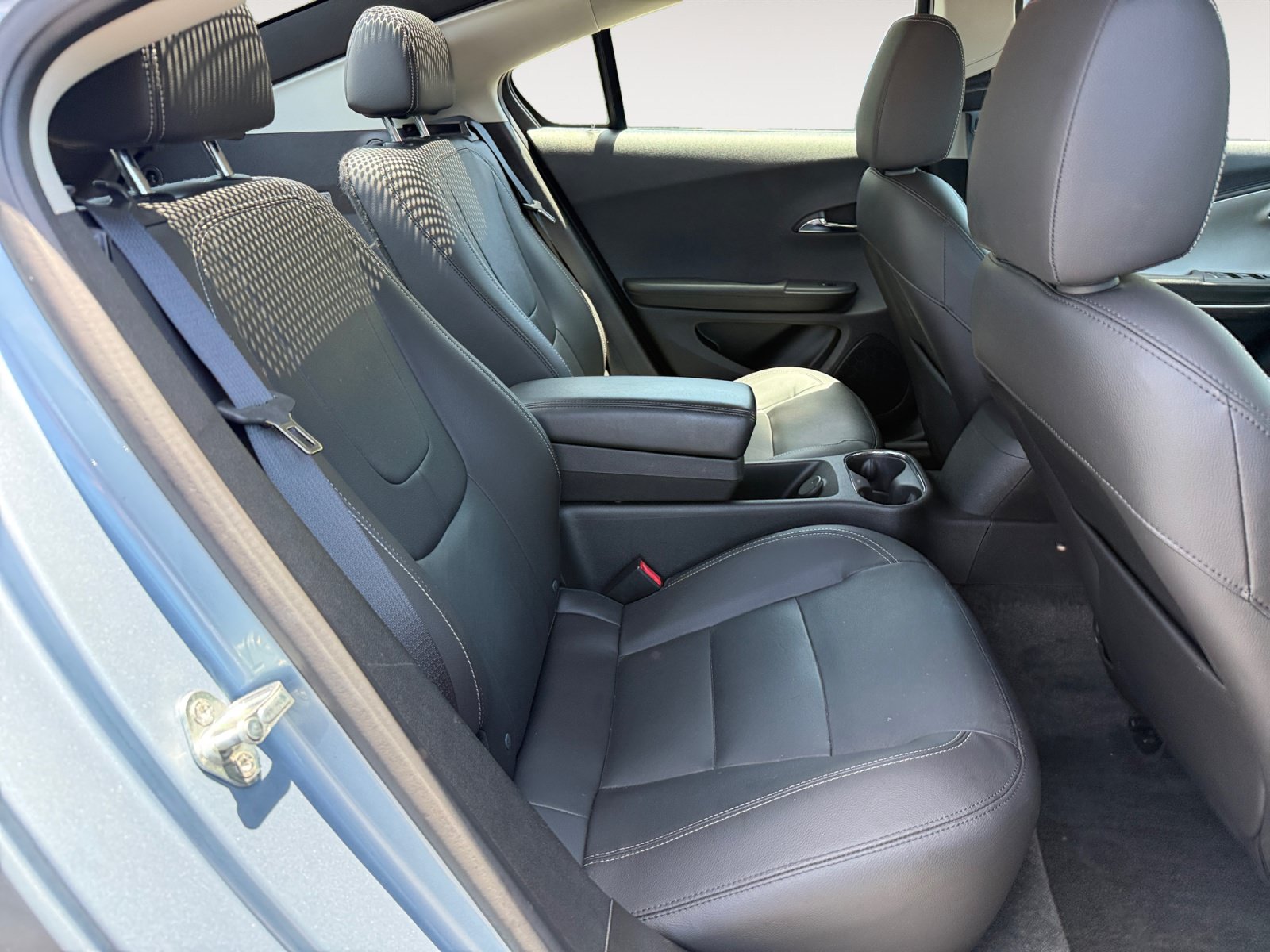 Used 2013 Chevrolet Volt Premium w/ Premium Trim Package FWD image 18