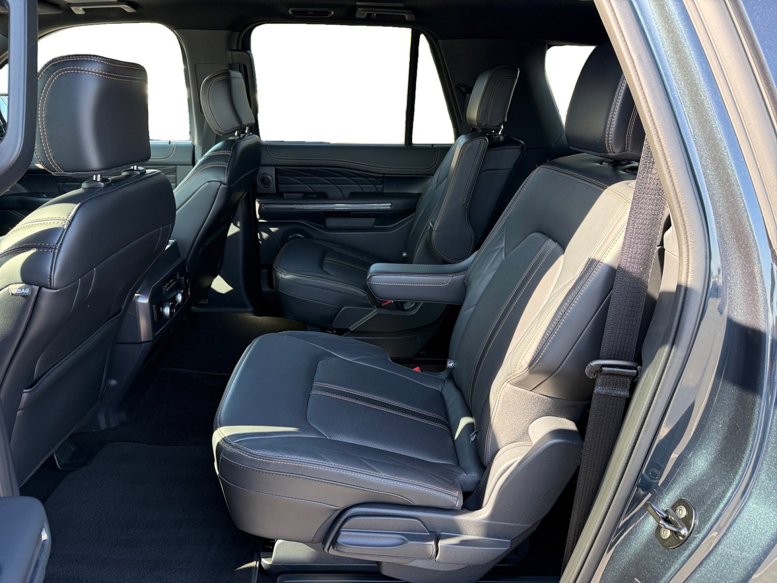 Used 2023 Ford Expedition Max Platinum image 16