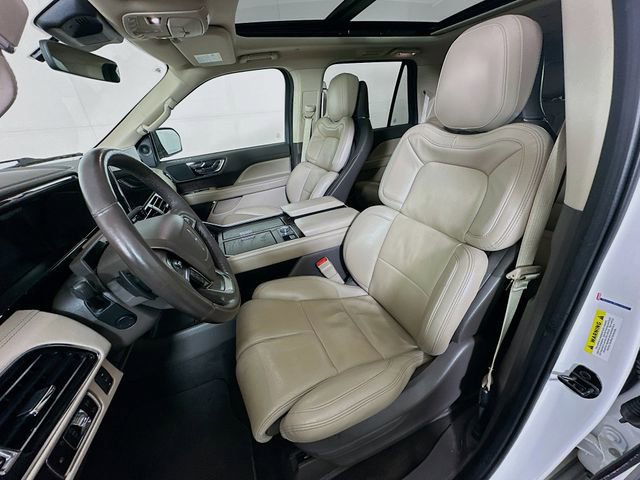 Certified 2023 Lincoln Navigator L Reserve AWD/4WD image 24
