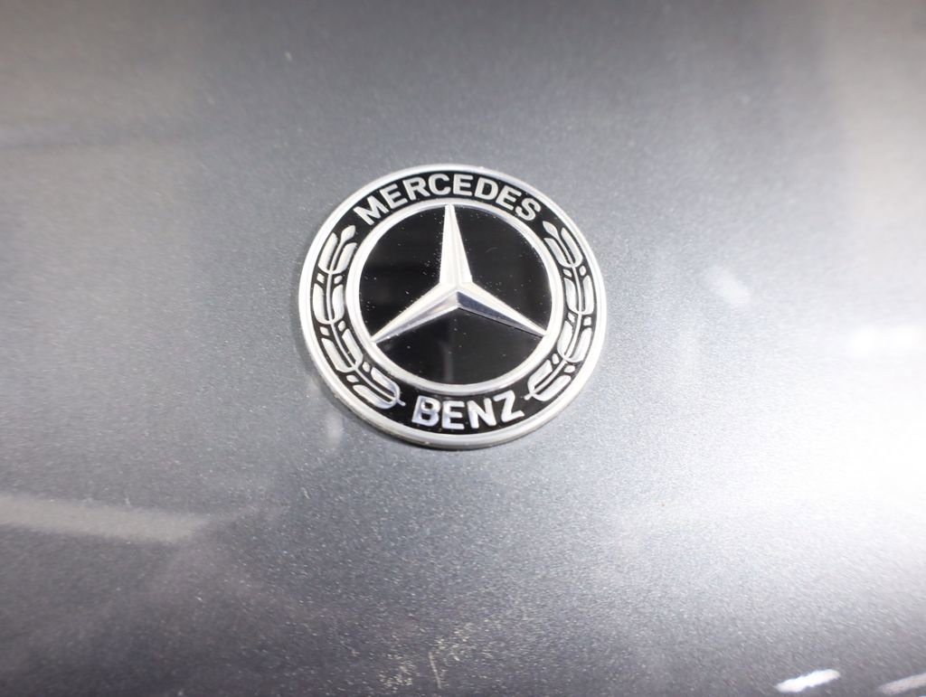 Used 2023 Mercedes-Benz EQS 580 4MATIC SUV w/ Exclusive Trim Package image 70