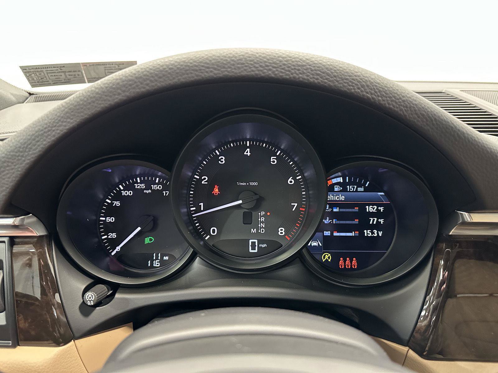 New 2026 Porsche Macan AWD/4WD image 24