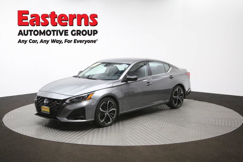 Used 2023 Nissan Altima 2.5 SR image 55