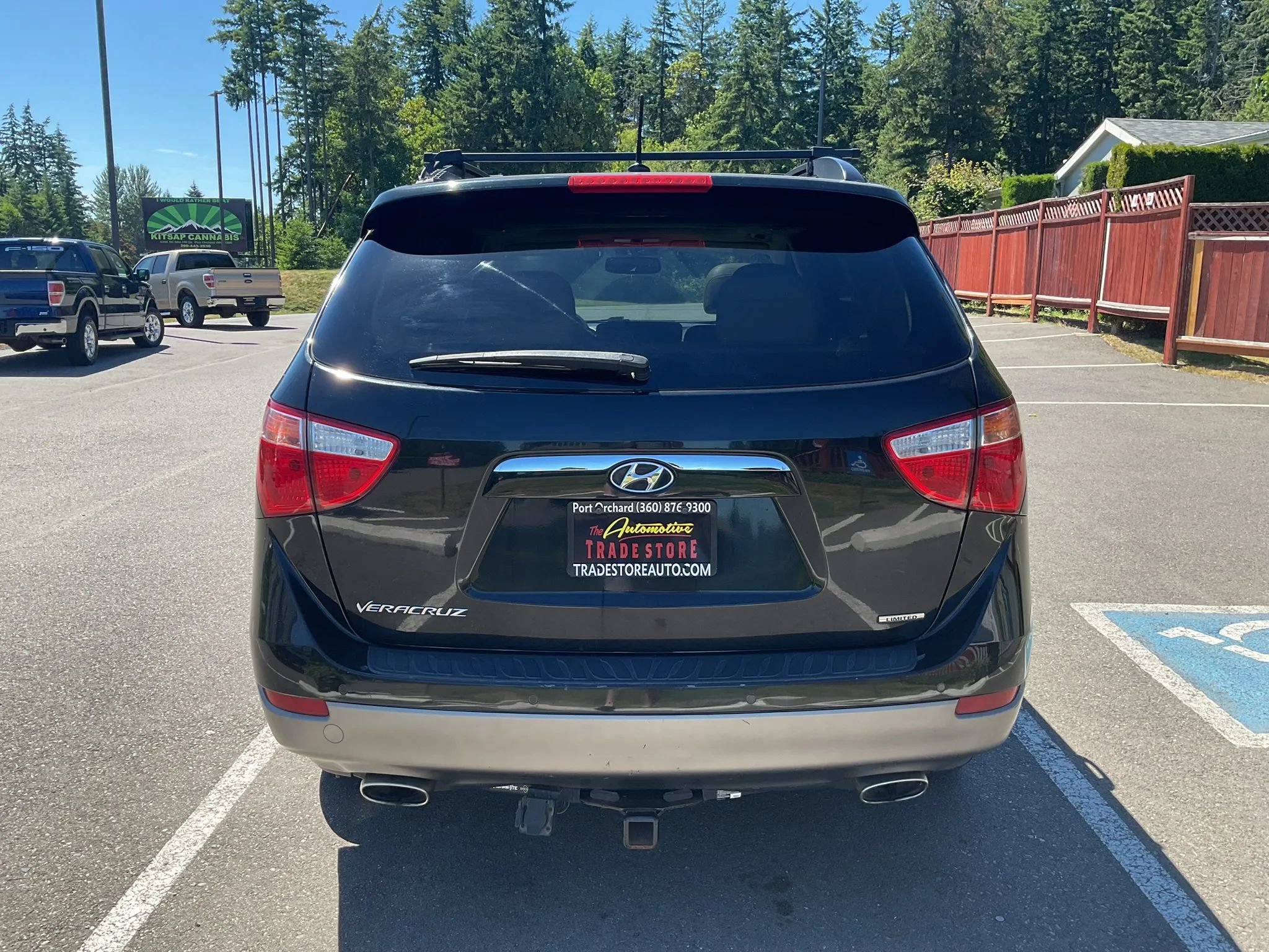 Used 2012 Hyundai Veracruz Limited FWD image 4
