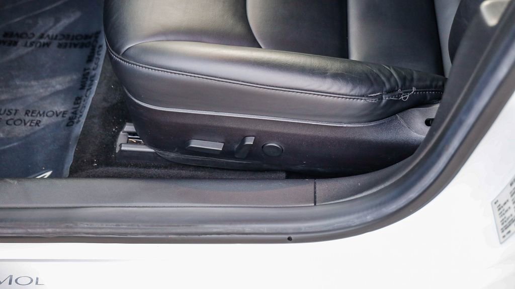 Used 2018 Tesla Model 3 image 22