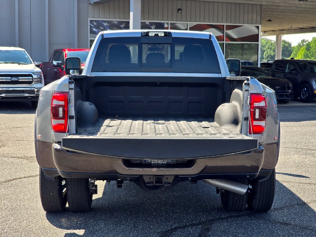 Used 2024 RAM 3500 Limited w/ Safety Group AWD/4WD image 25