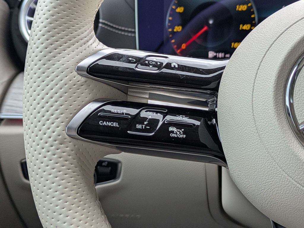 Used 2023 Mercedes-Benz E 450 Cabriolet image 25