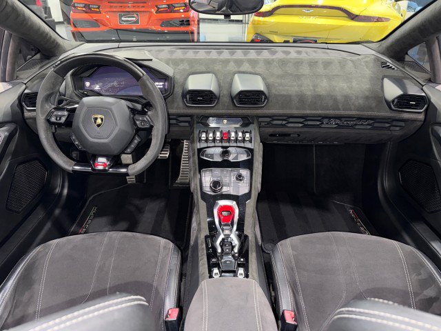 Used 2017 Lamborghini Huracan LP 610-4 AWD/4WD image 14