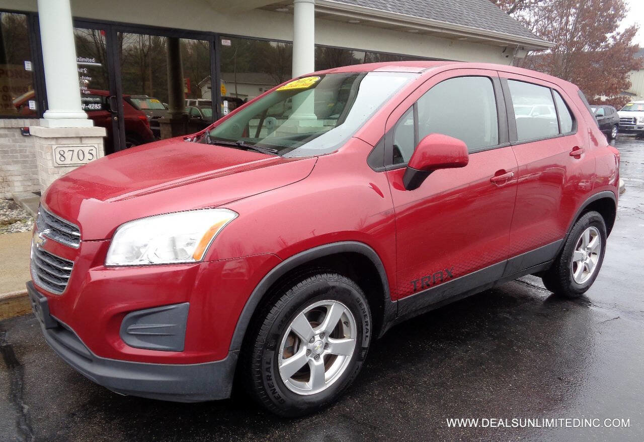 Used 2015 Chevrolet Trax LS AWD/4WD image 1