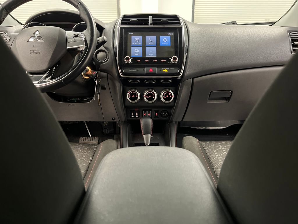 Used 2022 Mitsubishi Outlander Sport LE image 35