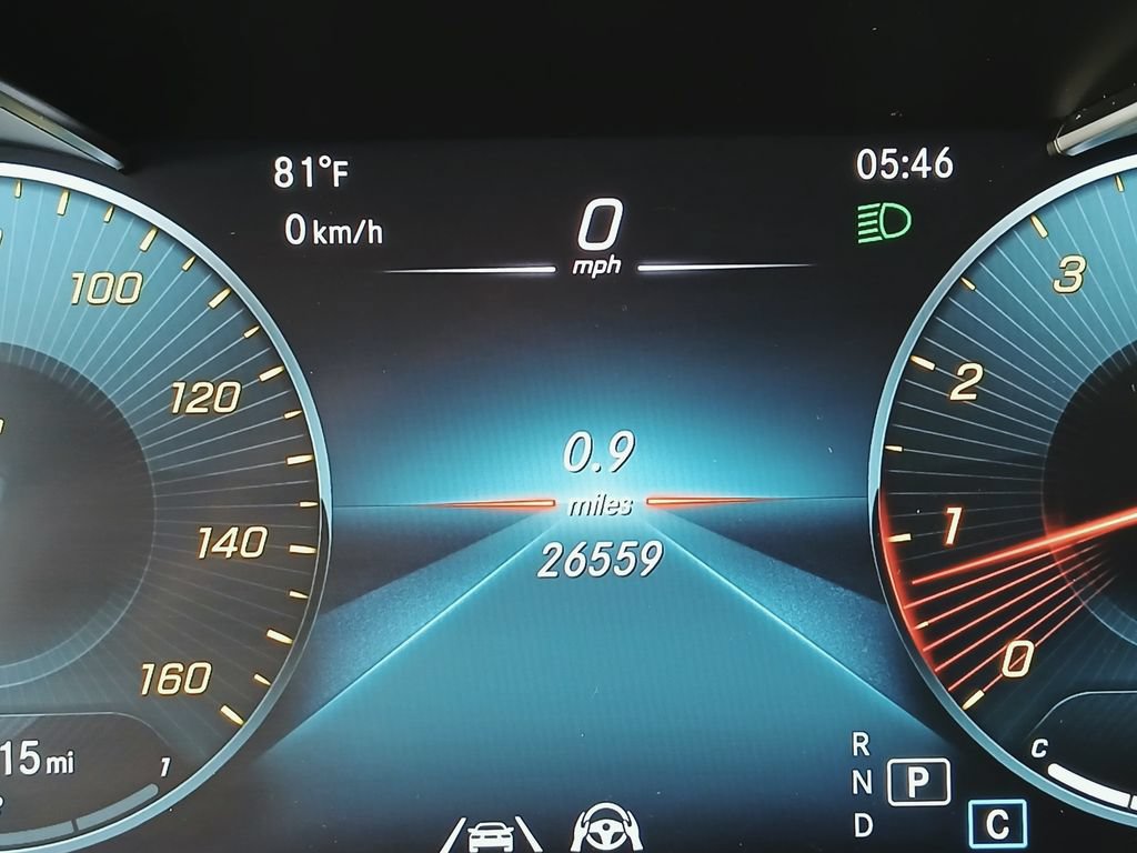 Used 2022 Mercedes-Benz GLC 300 4MATIC image 29