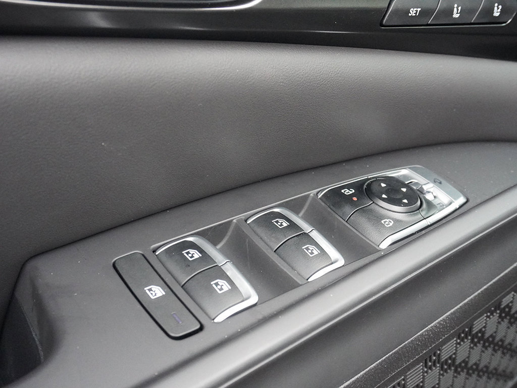 Used 2025 Kia Carnival SX Prestige FWD image 44