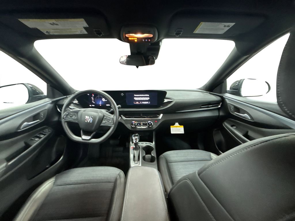 Used 2024 Buick Envista Preferred image 17