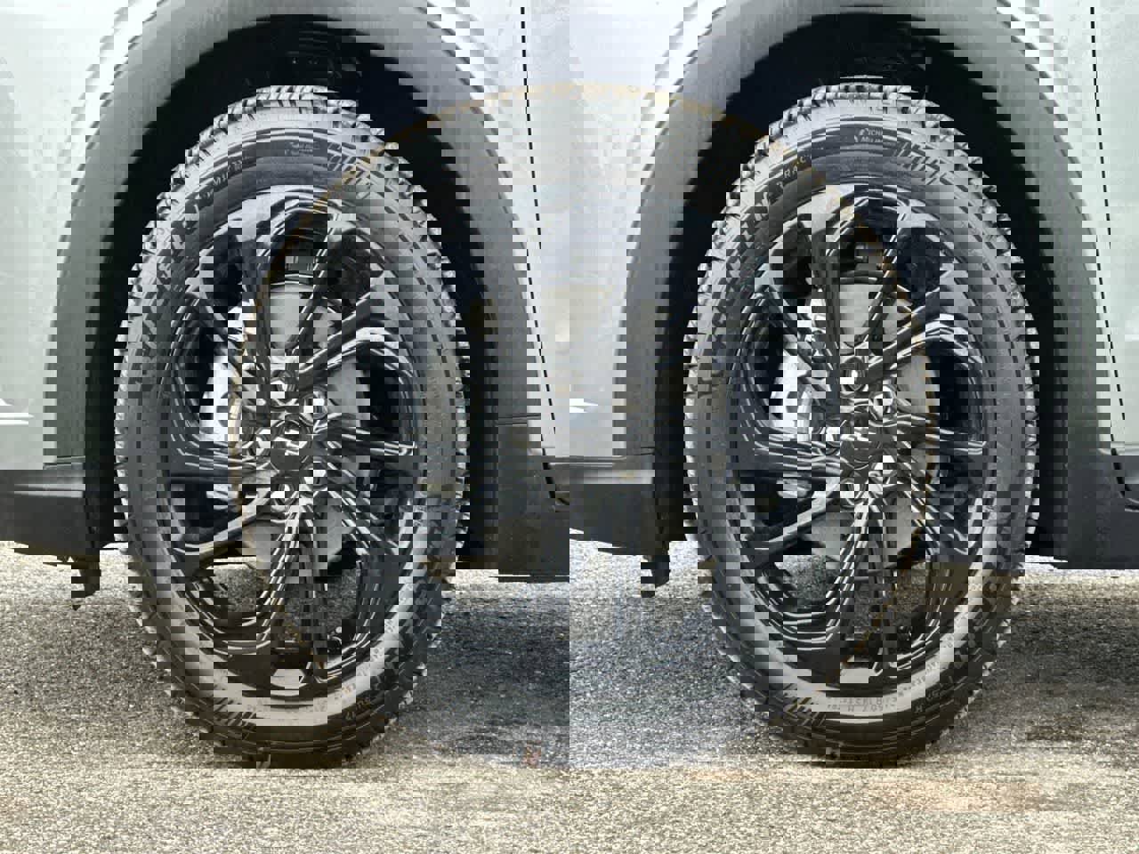 New 2027 Chevrolet Bolt RS w/ Technology Package image 32