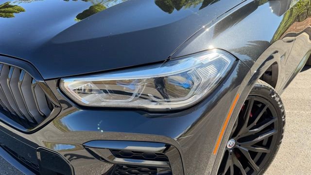Used 2023 BMW X6 M50i w/ Executive Package image 3