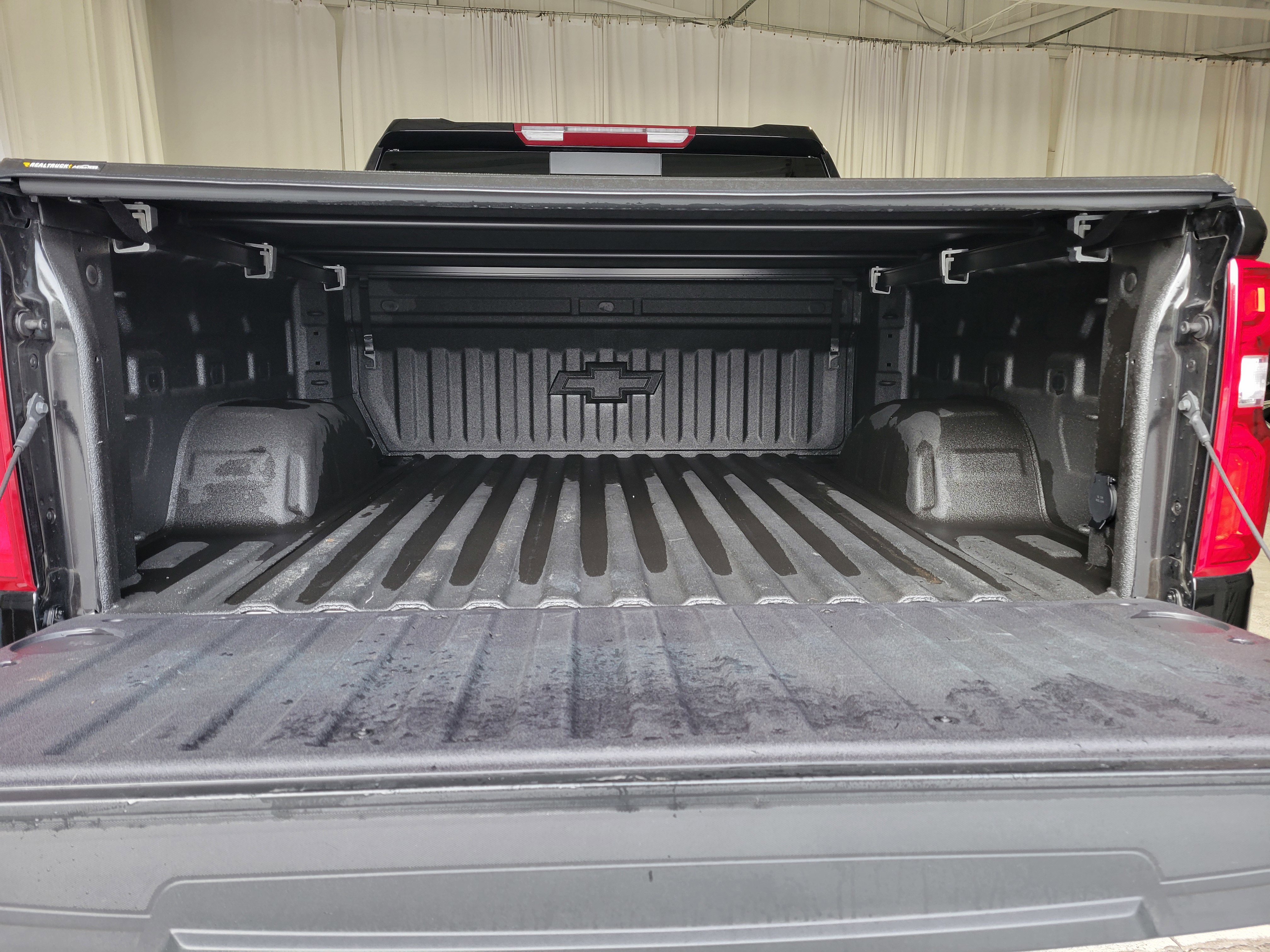 Certified 2025 Chevrolet Silverado 1500 RST w/ RST All Star Premium Package image 9