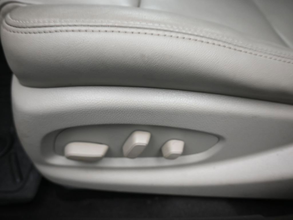 Used 2014 Cadillac ATS Performance image 13