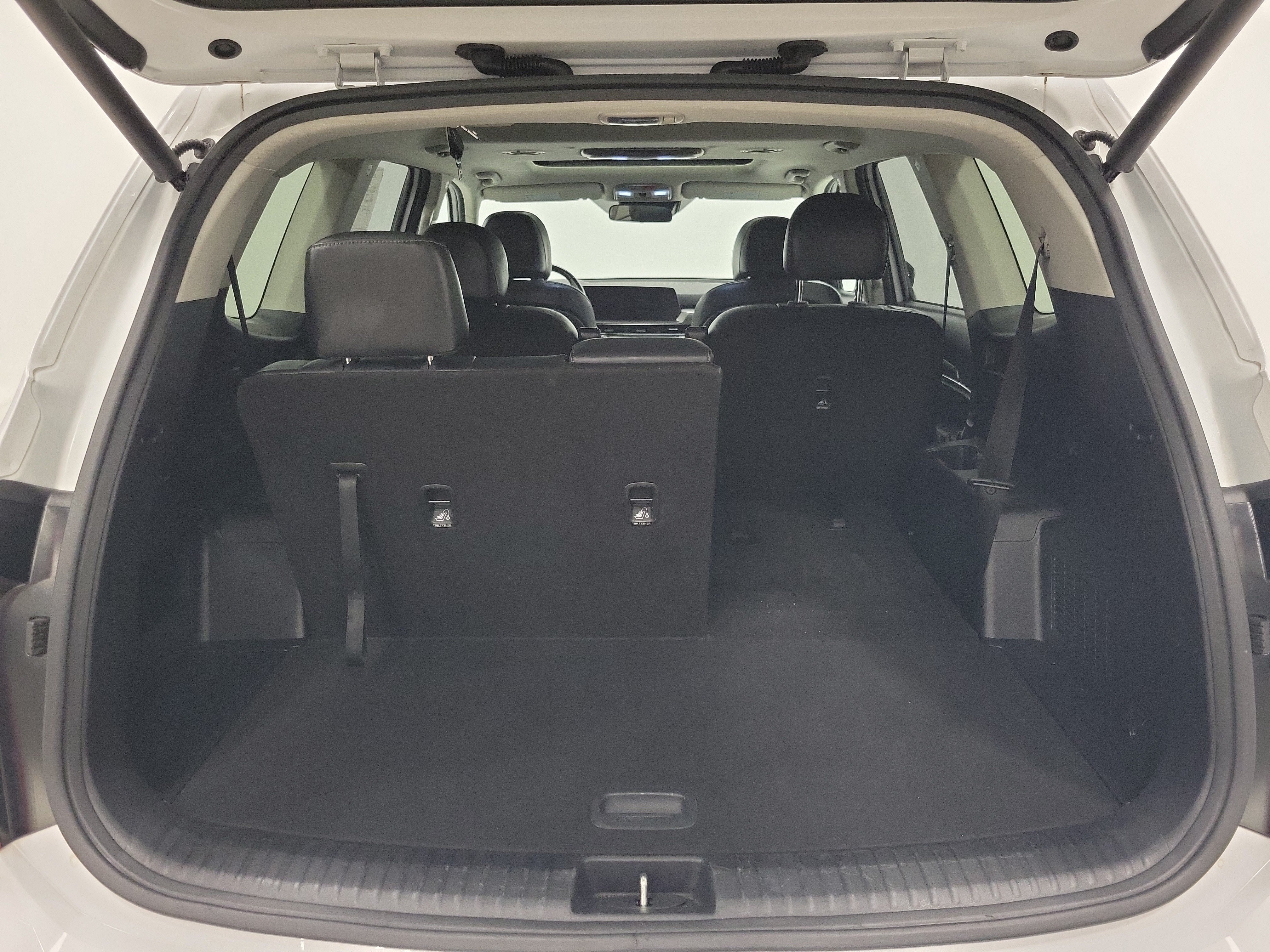 Used 2025 Kia Telluride S AWD/4WD image 24
