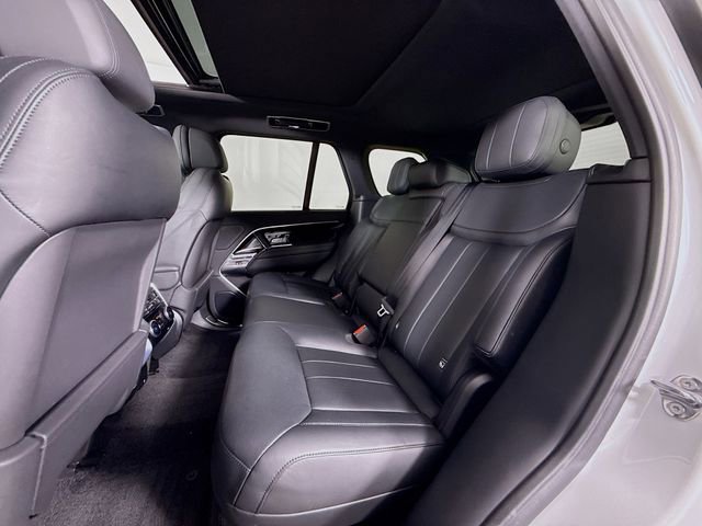 Certified 2025 Land Rover Range Rover SE AWD/4WD image 24