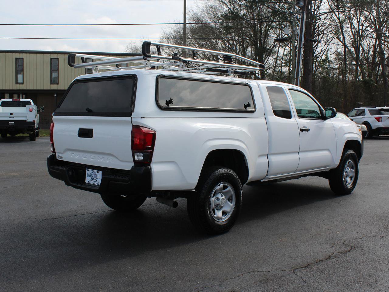 Used 2022 Toyota Tacoma SR image 14