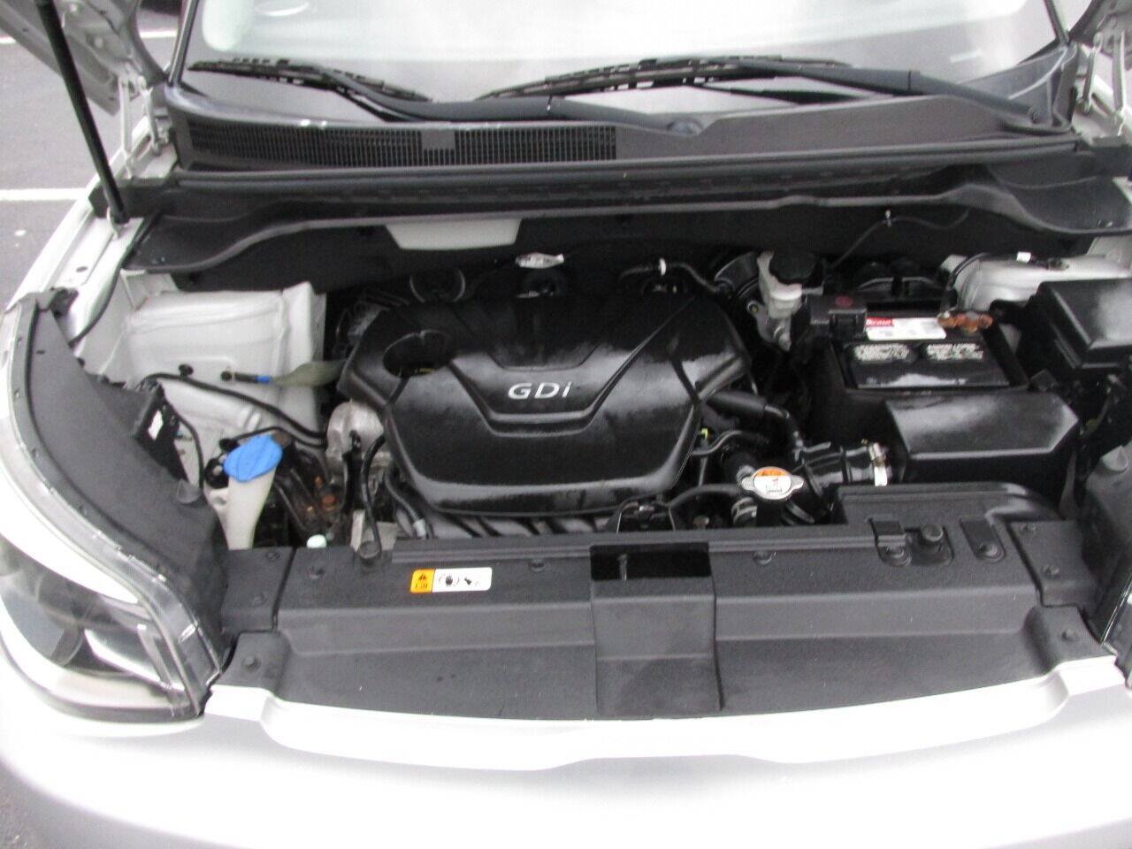 Used 2015 Kia Soul FWD image 29