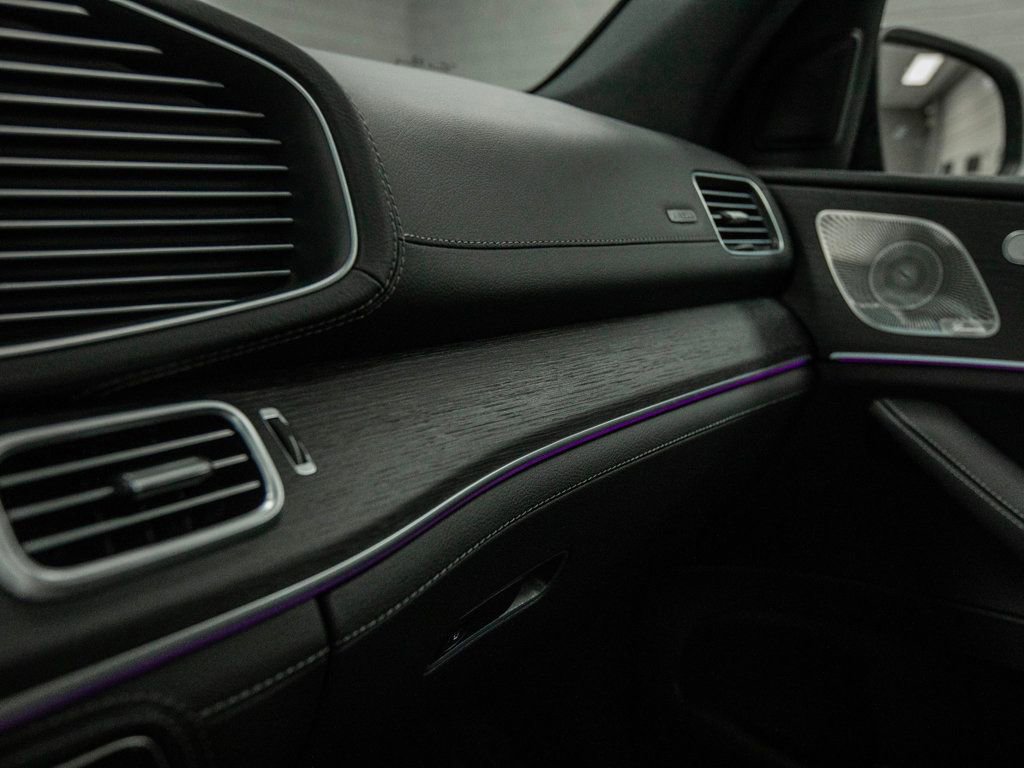 Used 2025 Mercedes-Benz GLE 53 AMG AMG GLE 53 4MATIC+ SUV image 29