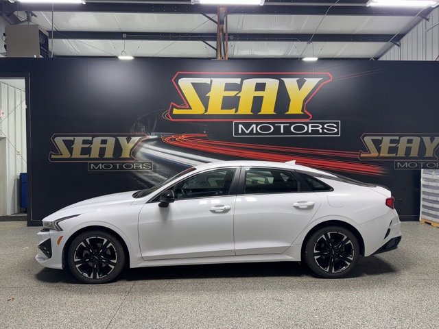 Used 2024 Kia K5 GT-Line w/ GT-Line Premium Package image 2