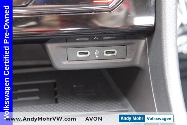 Used 2025 Volkswagen Jetta SE image 39