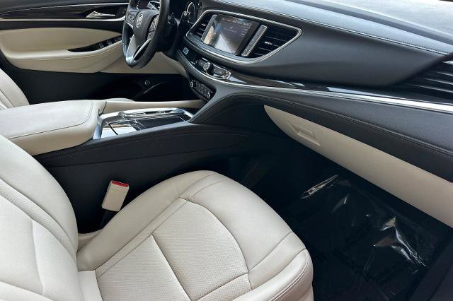 Certified 2023 Buick Enclave Essence w/ Experience Buick Package FWD image 21