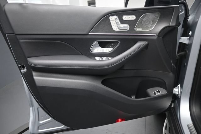 Certified 2026 Mercedes-Benz GLS 450 4MATIC image 20