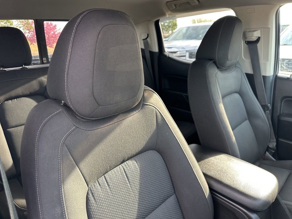 Used 2016 Chevrolet Colorado LT w/ LT Convenience Package image 29