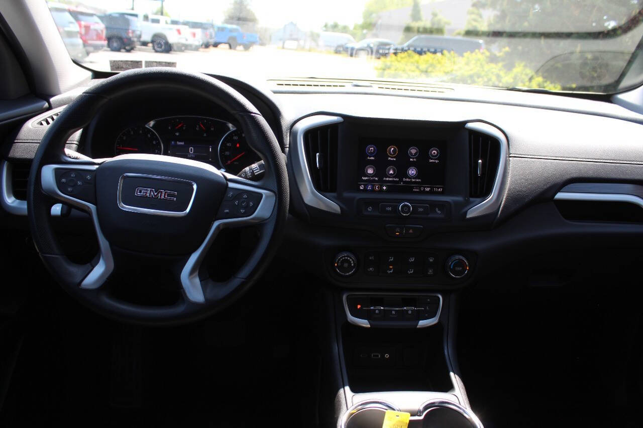 Used 2024 GMC Terrain SLE AWD/4WD image 21
