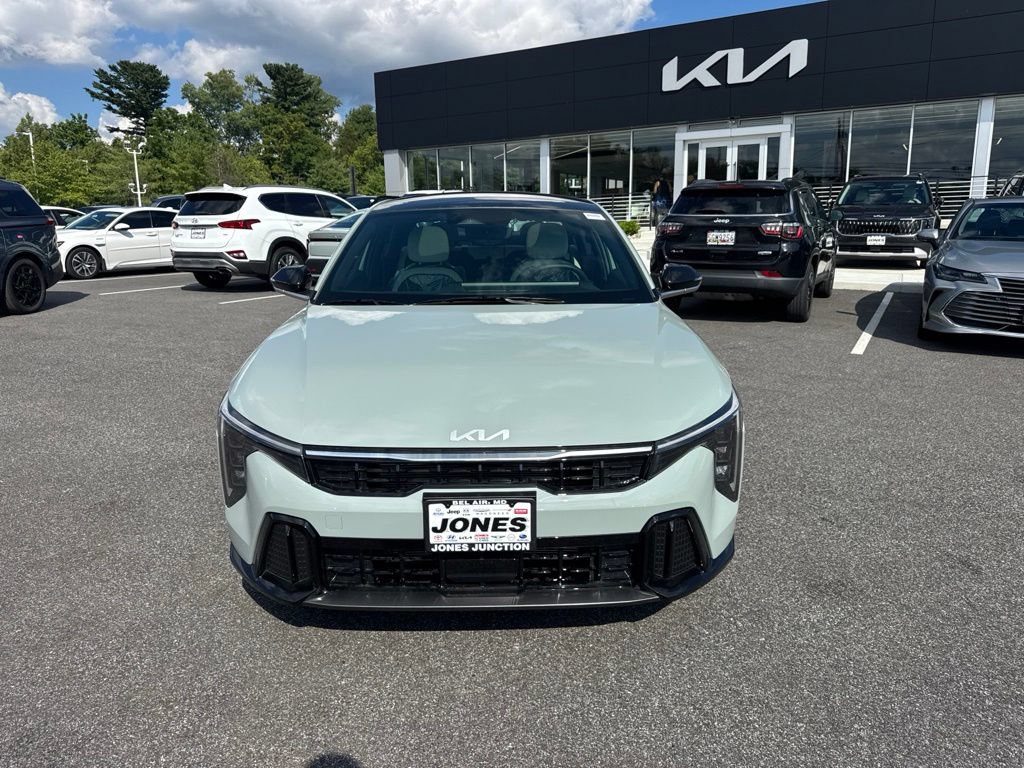 New 2026 Kia K4 GT-Line w/ GT-Line Premium Package FWD image 3