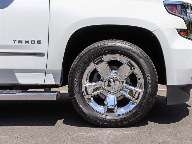 Used 2017 Chevrolet Tahoe LT w/ LT Signature Package RWD image 12