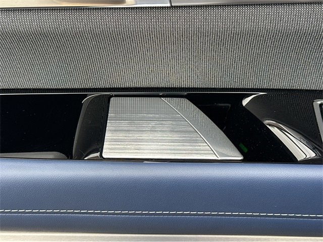 New 2026 Cadillac Vistiq Premium Luxury w/ LPO, Floor Liner Package image 28
