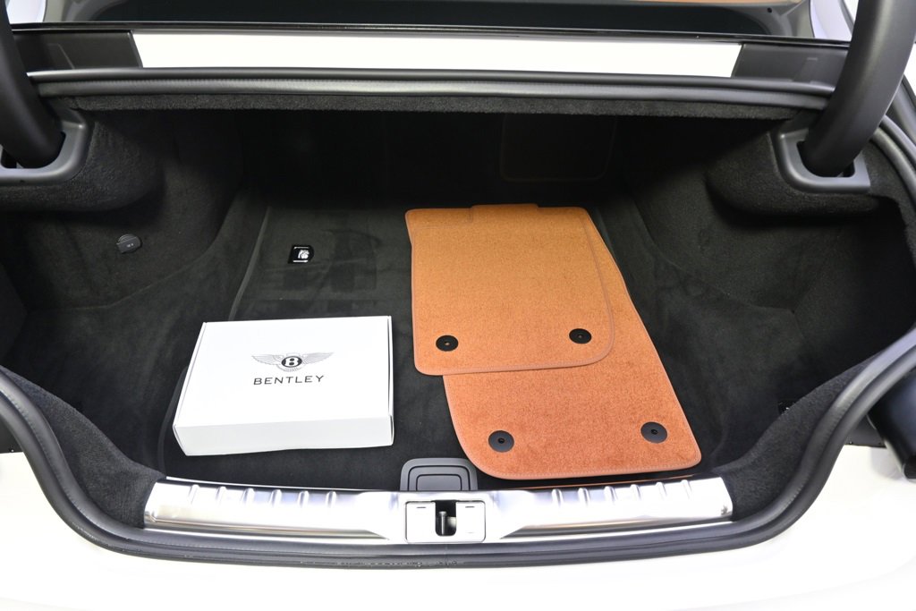 Used 2024 Bentley Continental GT image 20