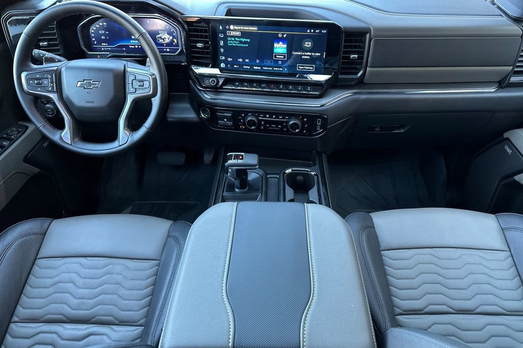Used 2025 Chevrolet Silverado 1500 ZR2 w/ Technology Package image 13