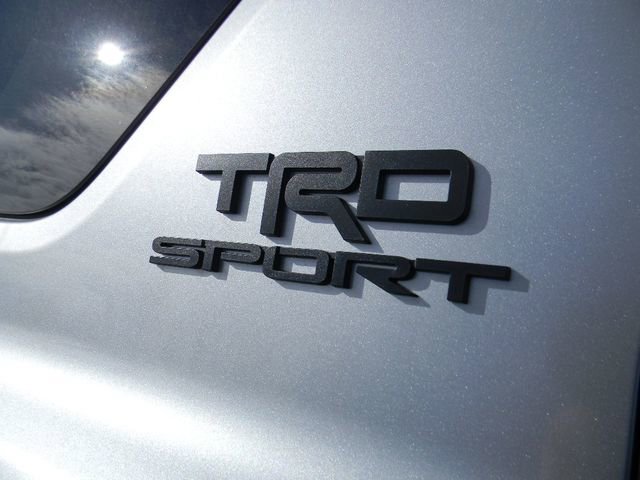 New 2026 Toyota 4Runner TRD Sport Premium AWD/4WD image 9