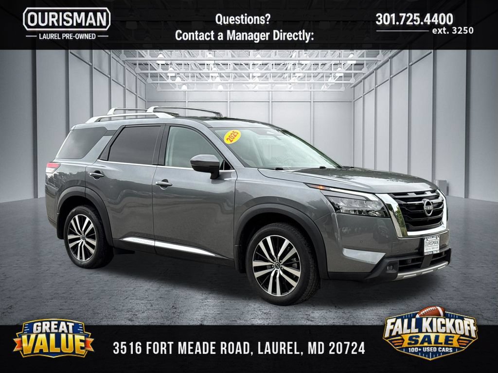 Used 2025 Nissan Pathfinder Platinum w/ Cargo Package