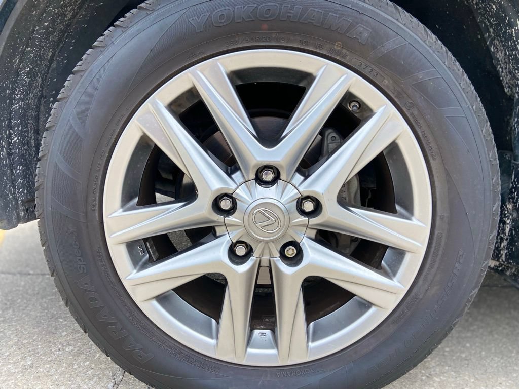 Used 2013 Lexus LX 570 4WD w/ Luxury Pkg image 9