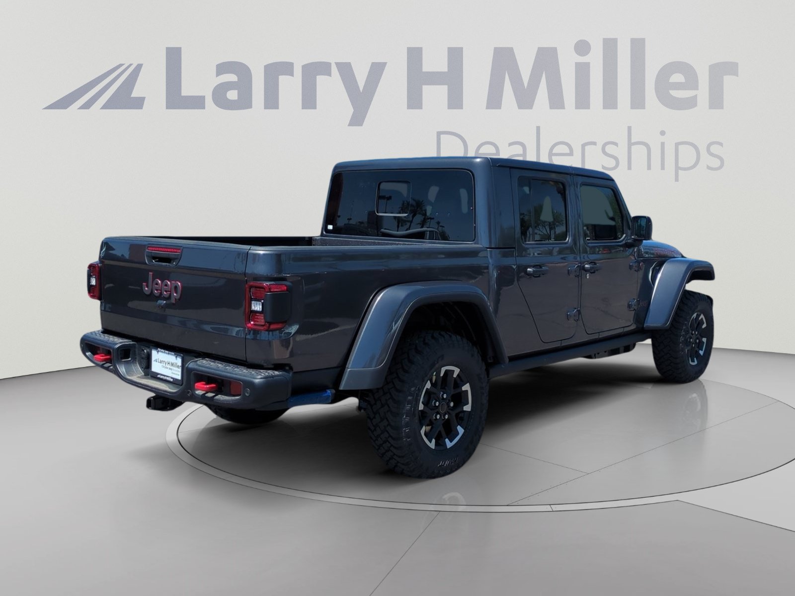 New 2026 Jeep Gladiator Rubicon w/ Capability Package AWD/4WD image 5