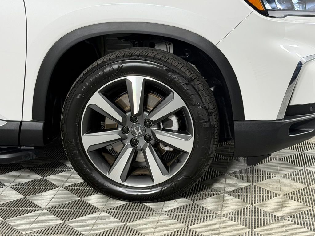 Used 2024 Honda Pilot Elite image 12